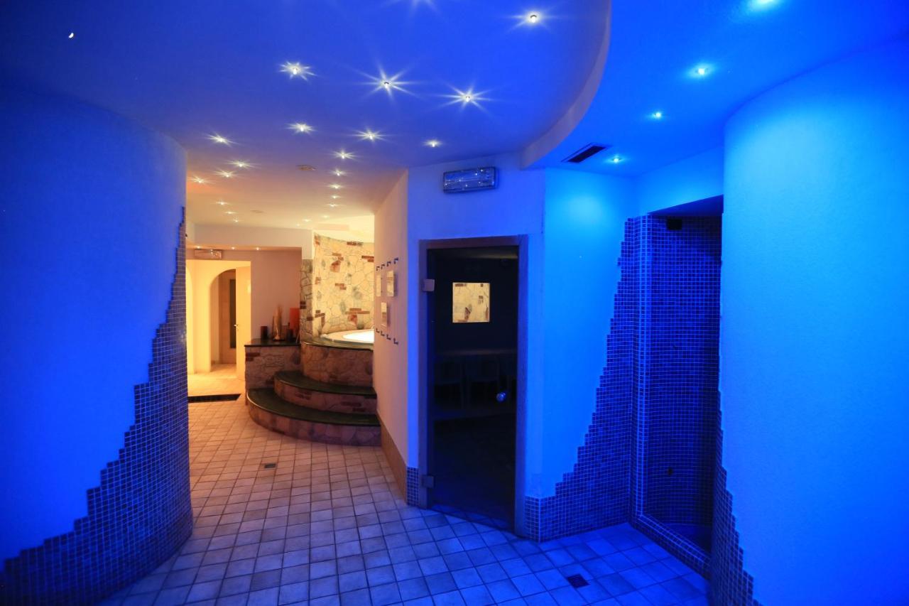 Hotel Laurin Canazei Dış mekan fotoğraf