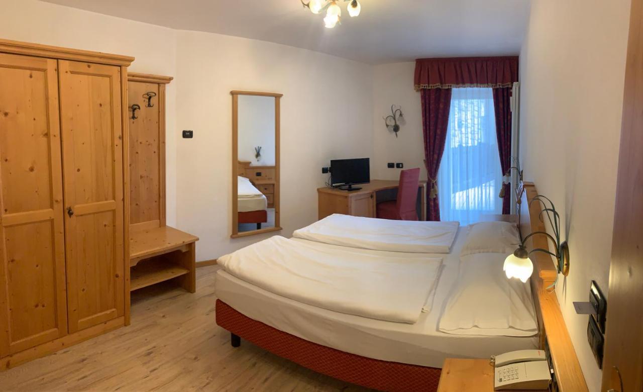 Hotel Laurin Canazei Dış mekan fotoğraf
