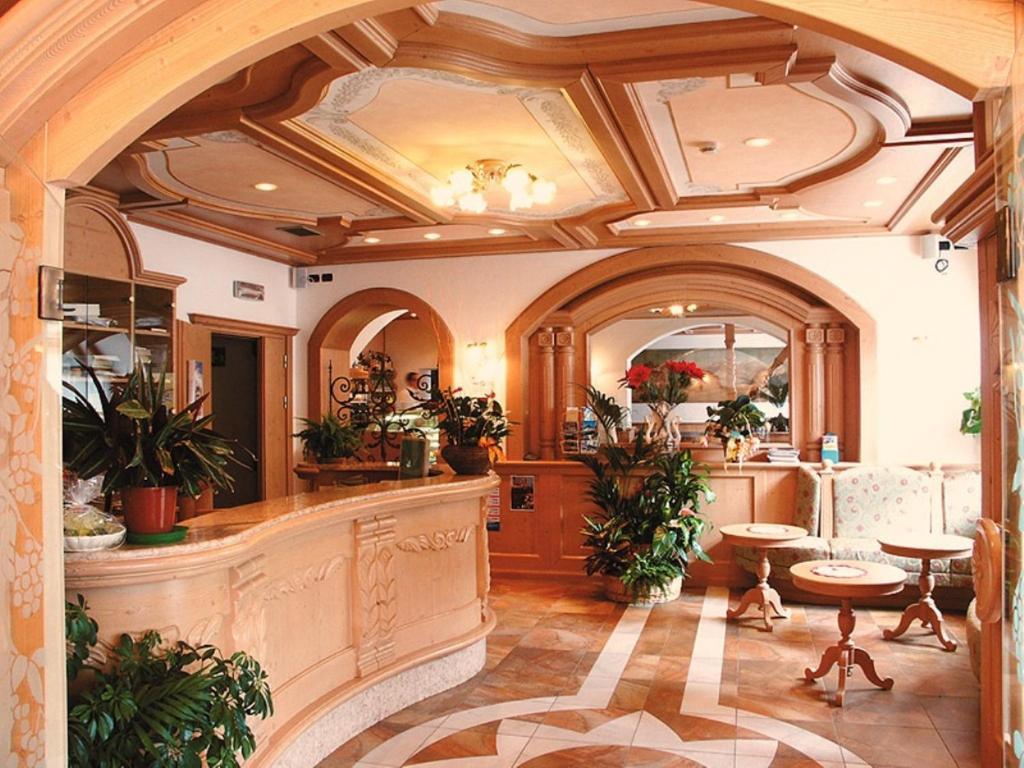 Hotel Laurin Canazei Dış mekan fotoğraf
